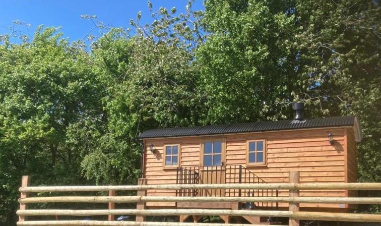 הוילה אוסווסטרי The Snug At Coed Y Gaer מראה חיצוני תמונה